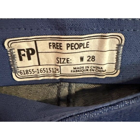 Free People We the Free Penny Pull On Flare Jeans Dark Wash Denim Boho Size 28 - Picture 3 of 6